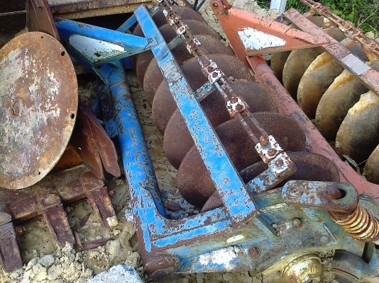 จาน7ของGMC ไปเก็บบ้างเล็กน้อย ไม่ได้ใช้ ขายให้ถูกๆ....