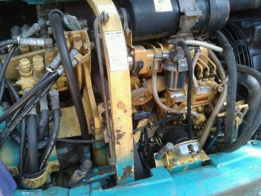 ขายรถขุด KOMATSU  PC30-7 ยังไม่เคยใช้งานในไทย  รถมีไลน์เจาะ