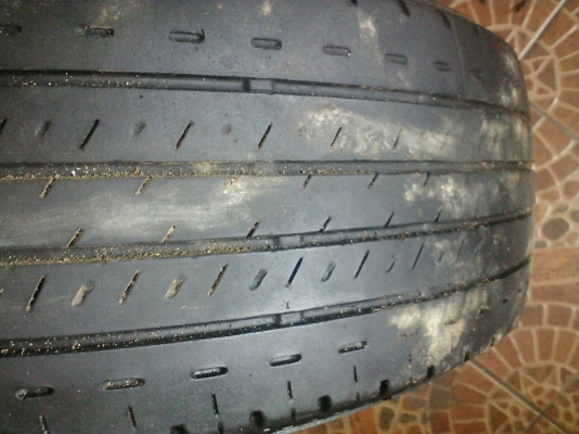 ขายล้อแม็กหกรูขอบ15พร้อมยางปี11