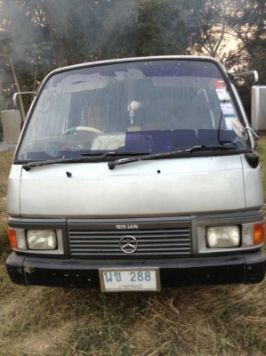 ขายรถตู้ nisan