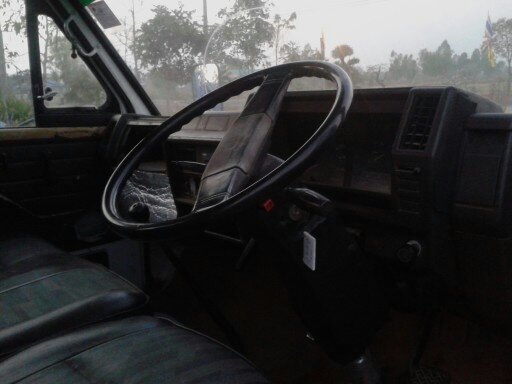 isuzu nkr 110 ปี33 รถห้างแท้เทบียนเต็มเอกสารพร้อมโอน