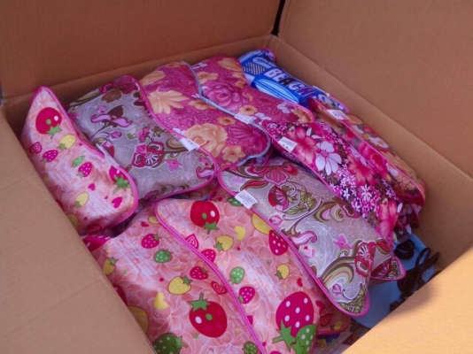 ขายกระเป๋าน้ำร้อนไฟฟ้า เเก้หนาวให้ความอบอุ่นครับ  นำไปจำหน่ายราคาพิเศษ