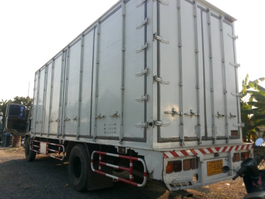 รถบรรทุก ISUZU 6 ล้อใหญ่ ปี51 ราคา 1060000