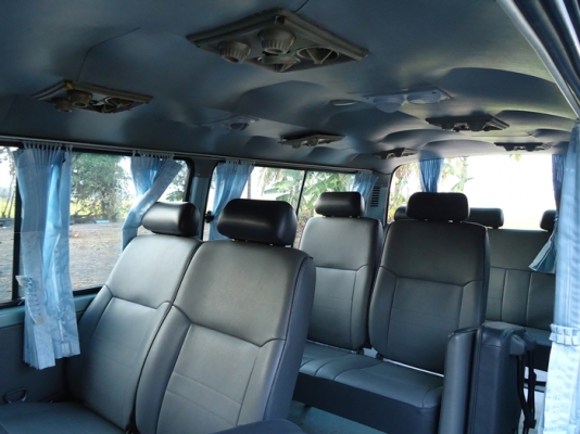 รถตู้ Toyota hiace ขับดี ใช้น้อย เครื่องดี สีสวย บางๆ ทั้งคัน ประหยัด เอกสารพร้อมโอ รถตู้ Toyota hiace ขับดี ใช้น้อย เครื่องดี สีสวย บางๆ ทั้งคัน ประหยัด เอกสารพร้อมโอ