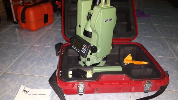 กล้องสำรวจ