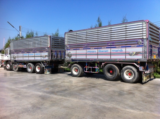 Izuzu Deca 320 ดั้มแม่ลูก มี 2 พ่วง Izuzu Deca 320 ดั้มแม่ลูก มี 2 พ่วง