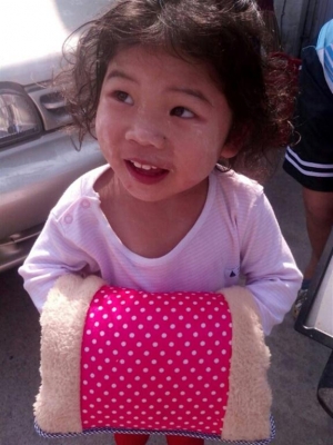 ขายกระเป๋าน้ำร้อนไฟฟ้า เเบบสอดมือเข้าไปได้ ครับ จัดส่งได้ทั่วประเทศ