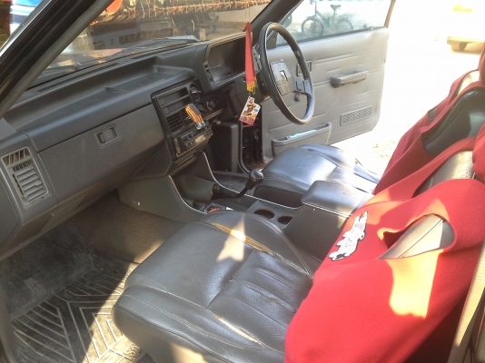 ขายกะบะ mazda b2500 เครื่อง  isuzu 90 แรง เก็บงานใหม่ พวงมาลัยเพลาเวอ แอร์เย็น เครื่องเสียงชุดใหญ่ ล้อแมคอีซุซุ วิ่งทางใกล้สบาย