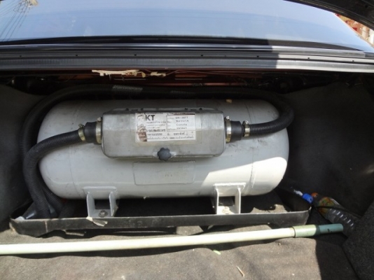 1992 TOYOTA เครื่อง 3s 2000 cc โฉม หน้ายักษ์-หน้ายิ้ม   เครื่องดี ช่วงล่างดี  สีดำ เกียร์ออโต้ แก๊สLPG ลงเล่มแล้ว