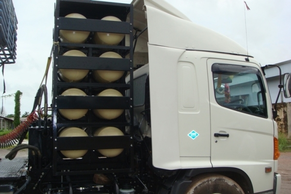 ขายรถสิบล้อหัวลาก HIno MEGa FM 260 ปี53  NGV แท้ โรงงาน + หางคอกเกษตร สามมิตร 2คาน