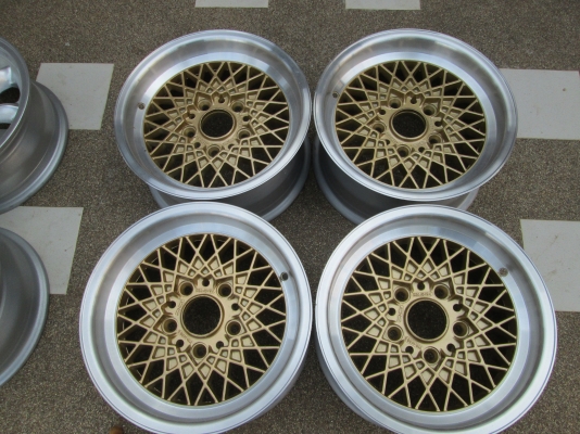 ขายล้อกล้วย,รังผึ้ง ขอบ14 5รู 6500 (ลดราคา) ขายล้อกล้วย,รังผึ้ง ขอบ14 5รู 6500 (ลดราคา)