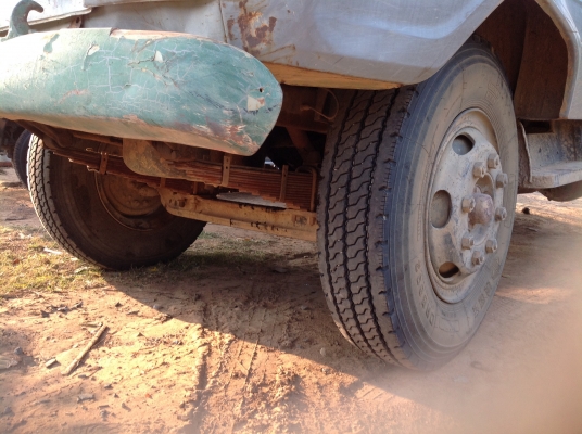 ขาย 6ล้อหัวยาวดั้ม 290.000  เบรคทิฟฟี่ พาวเวอร์ ครัชลม ยางเรเดียรใหม่6เส้น. เฟืองท้ายฟูโซ่