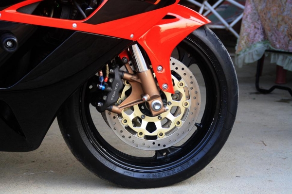 ขาย CBR 1000 RR ปี 2005 ท่อสูตร TSR สรรพสามิตแท้ พร้อมซิ่ง 225000 ขาย CBR 1000 RR ปี 2005 ท่อสูตร TSR สรรพสามิตแท้ พร้อมซิ่ง 225000