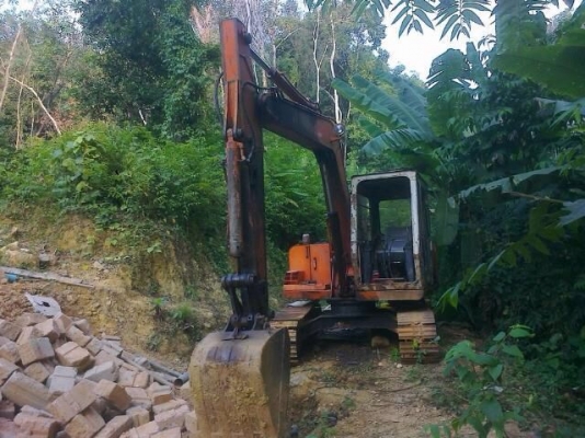 รถแบคโฮ ฮิตาชิ 60 - 3   สนใจติดต่อ 081 - 6079515