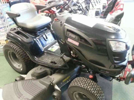 รถตัดหญ้า Cratsman รถนอกนำเข้า มีหลายคัน ของใหม่ และ มือสอง