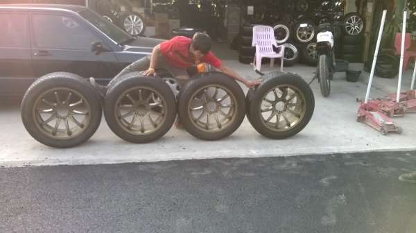 ขายล้อCE28ขอบ20พร้อมยางชุดละ19500