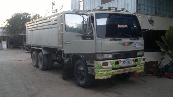 ขายสิบล้อ hino 3M 240 แรงม้า