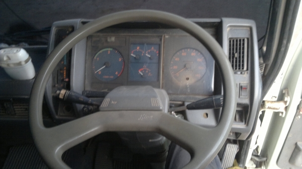 ขายสิบล้อ hino 3M 240 แรงม้า