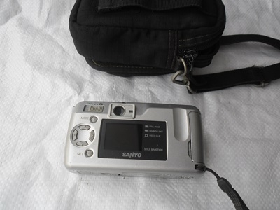 ขายกล้องVDO SHARP VL-V73+กล้องSANYO ขายกล้องVDO SHARP VL-V73+กล้องSANYO