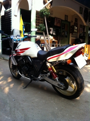 ขาย honda super4 version R ทะเบียนโอน 77000!!!