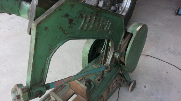 เลื่อยชัก