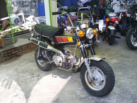 *** ขาย Honda Dax ST70 ปี1978 มิอสองญี่ปุ่น ***