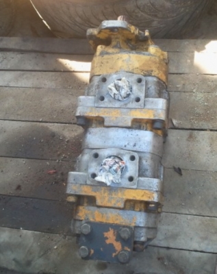 ปั๊มไฮโดรลิค komatsu pc120-2