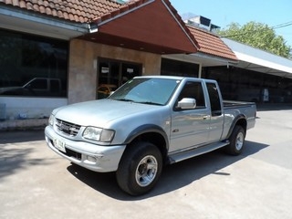 ISUZU DRAGON POWER RODEO LS 2.8 MT 4WD ปี 2000 จัดไฟแนนซ์ได้ T.086-527-9533 ISUZU DRAGON POWER RODEO LS 2.8 MT 4WD ปี 2000 จัดไฟแนนซ์ได้ T.086-527-9533