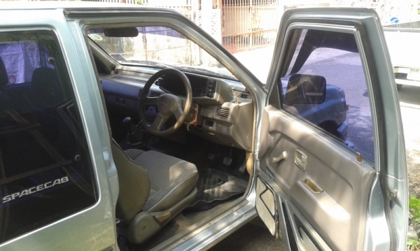 ขายอีซูซุ TFR SLX2.5ปี94สวยๆเครื่องดีคันซีสวยรถไม่มีผุเครื่องดีช่างล่างดี((มีเบอร์บ้าน)) ขายอีซูซุ TFR SLX2.5ปี94สวยๆเครื่องดีคันซีสวยรถไม่มีผุเครื่องดีช่างล่างดี((มีเบอร์บ้าน))