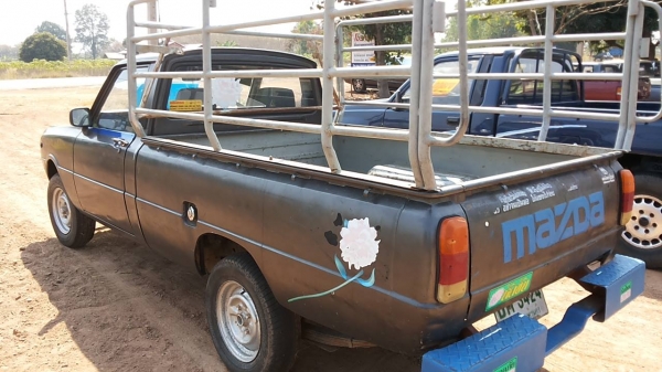 ***ขายแล้วครับขอบคุณ Truck2hand ขายMAZDA FAMILIA 1.3 เดิมๆบางๆ เครื่องเดิมเกียร์เดิม เครื่องแ่น่น แรง เกียร์ดีไม่หลุด ช่วงล่างแน่นไม่ส่าย คัสซีดีเดิมไม่ผุ กระบะสวยพื้นลอนสวยไม่ผุ ยางดี4เส้น หัวเก๋งดีไม่ผุภายในสวยคอนโซลเต็ม พ.ธรรมดา สีสันดี ได้เดิมๆ พร้อมใ