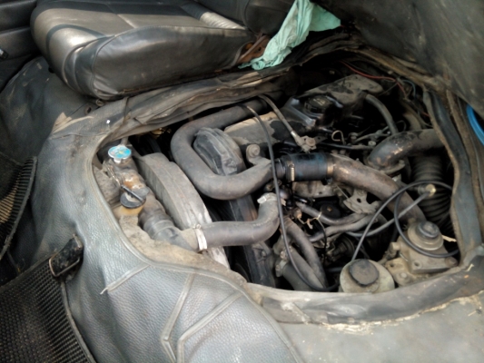 ขายรถตู้ Hiace ตาหวาน สภาพดี เครื่องดีเซล 2L ประหยัดน้ำมัน พร้อมใช้งานครับ ขายรถตู้ Hiace ตาหวาน สภาพดี เครื่องดีเซล 2L ประหยัดน้ำมัน พร้อมใช้งานครับ