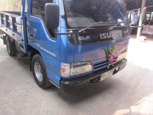 ขาย 4 ล้อรถห้าง สภาพสวยจัดราคาเบาๆๆ ขาย 4 ล้อรถห้าง สภาพสวยจัดราคาเบาๆๆ