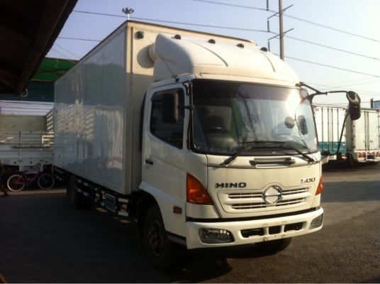 6ล้อhino fc9j ยาว6เมตรกว่า (มี4คัน)