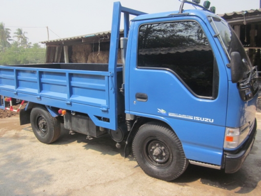 ขาย 4 ล้อรถห้าง สภาพสวยจัดราคาเบาๆๆ