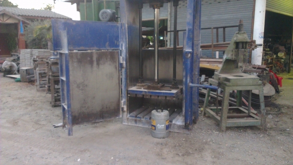 Sell> ขายแท่นอัดกระดาษ/อัดไฮดรอลิค พร้อมใช้งานครับ มอเตอร์ 7.5 แรง 3 เฟส กำแพงแสน นครปฐมครับ Sell> ขายแท่นอัดกระดาษ/อัดไฮดรอลิค พร้อมใช้งานครับ มอเตอร์ 7.5 แรง 3 เฟส กำแพงแสน นครปฐมครับ