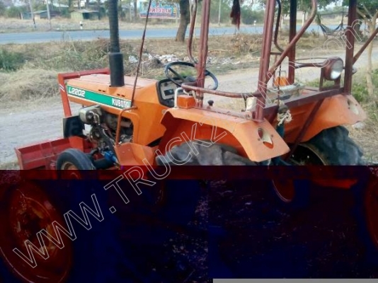 รถไถ ยี่ห้อ KUBOTA L2202