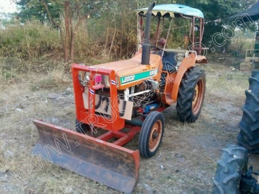 รถไถ ยี่ห้อ KUBOTA L2202