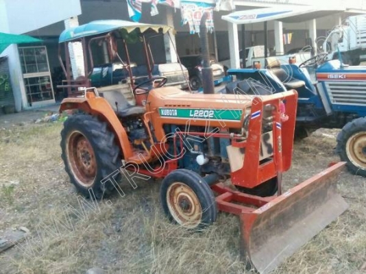 รถไถ ยี่ห้อ KUBOTA L2202