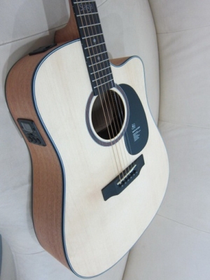 3,400.-กีต้าร์โปร่งเว้าไฟฟ้า Mantic 41 นิ้ว รุ่น AG-1CE สีไม้ด้าน EQ อย่างดี ของใหม่