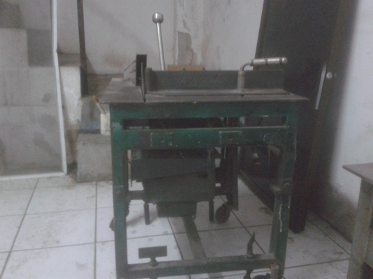 ขายแท่นตัดอลูมิเนียมพร้อมใบ