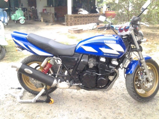 ขาย xjr 400 cc อินวอยครับ สนใจติดต่อ 0826336557 โป้งครับ ราคา 49999 บาทครับ รับเทรินทุกรุ่นครับ