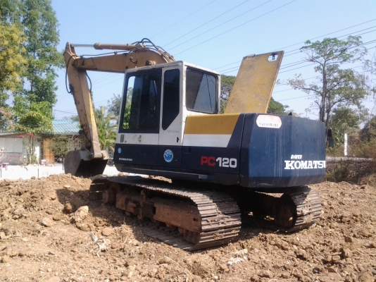 ขายด่วนแม็กโครKOMATSU   PC-100-5รถสวยเต็มพร้อมใช้
