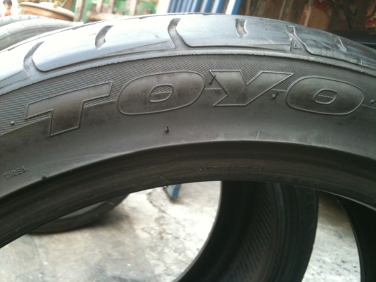 ขายาง 205 / 45 / 17 ปี 11