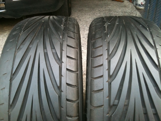 ขายาง 205 / 45 / 17 ปี 11