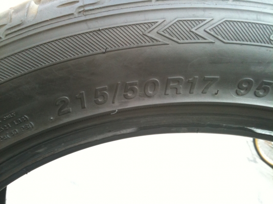 ขายยาง 215-50-17 ปี 12 พอใช้ 1 เส้น 500