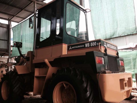 รถตักล้อยาง MITSUBISHI WS500 ตักใด้คั้งละ1คิว เก่านอก