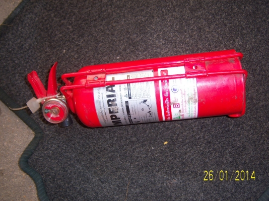 ถังดับเพลิงในรถ