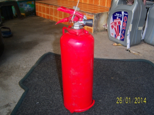 ถังดับเพลิงในรถ