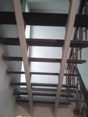 บันได้ไม้เนื้อแข็ง สองชุด สภาพดีใช้งานได้เลย บานประตูหน้าต่าง พร้อมวงกบ ขาย 45000 ต่อรองได้ 089-3530206 ด่วนจร้า บันได้ไม้เนื้อแข็ง สองชุด สภาพดีใช้งานได้เลย บานประตูหน้าต่าง พร้อมวงกบ ขาย 45000 ต่อรองได้ 089-3530206 ด่วนจร้า