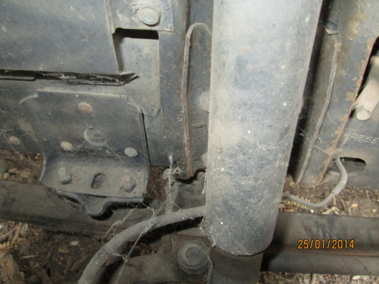 ISUZU-NKR-55EY52A3-สภาพสวยพร้อมใช้---450,000-